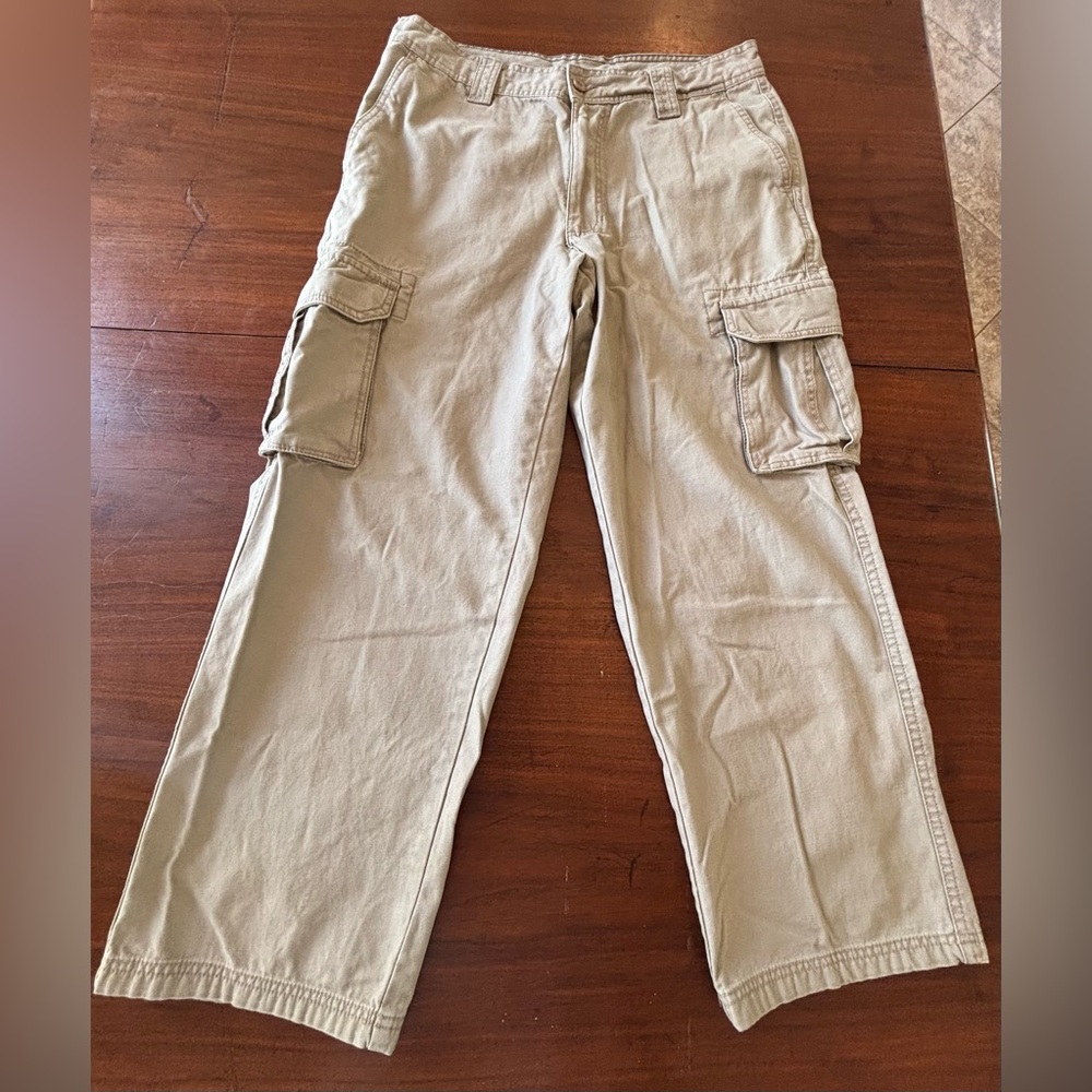 Outdoor Life Tan Cargo Pants for Men. 34/29